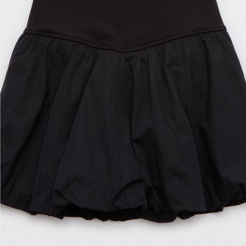 Offline by Aerie Real Me Bubble skort M NWT - Picture 2 of 4